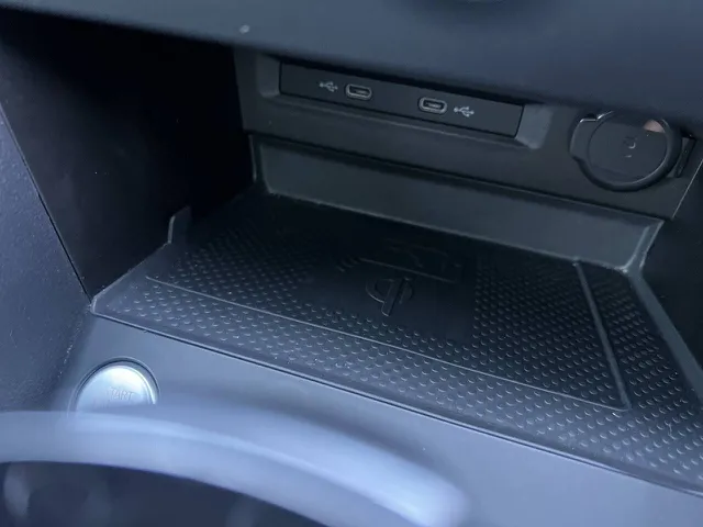 2022 Volkswagen Taos SE - Photo 36
