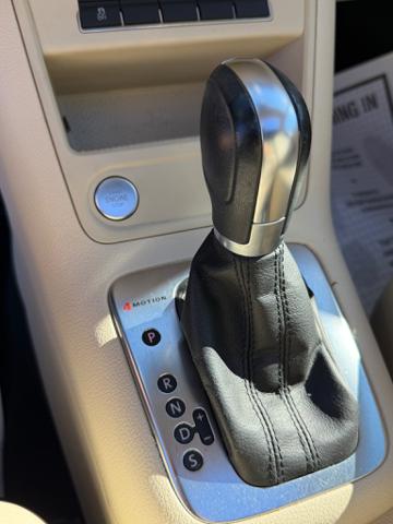2013 Volkswagen Tiguan 2.0T SEL 4Motion