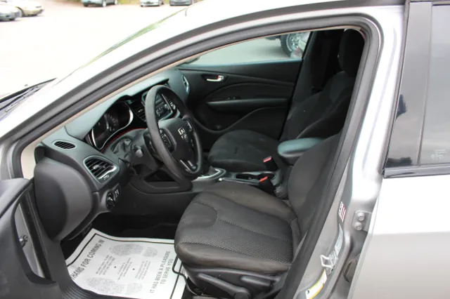 2016 Dodge Dart SE - Photo 12