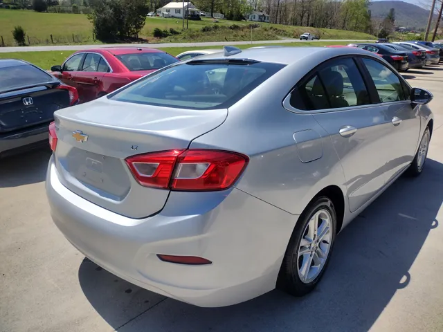 2018 Chevrolet Cruze LT - Photo 7