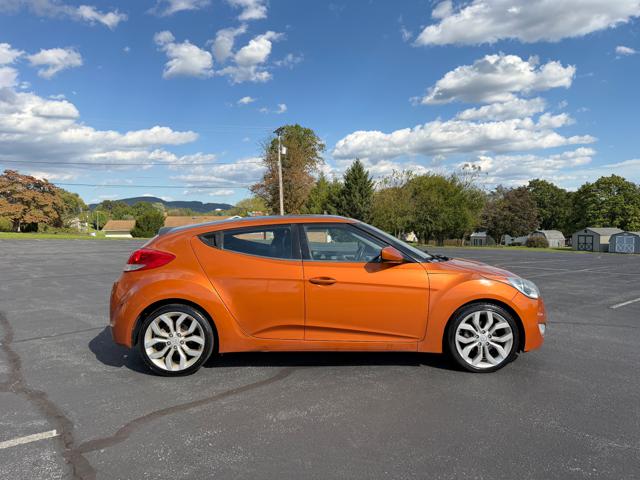 2012 Hyundai Veloster Base
