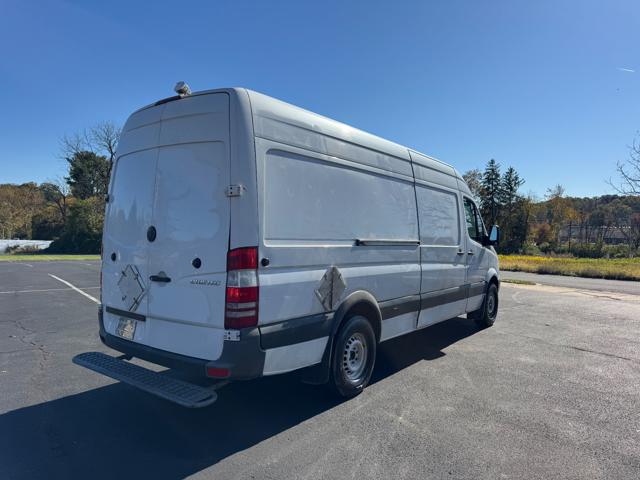 2011 Mercedes-Benz Sprinter 2500 High Roof 170-in. WB
