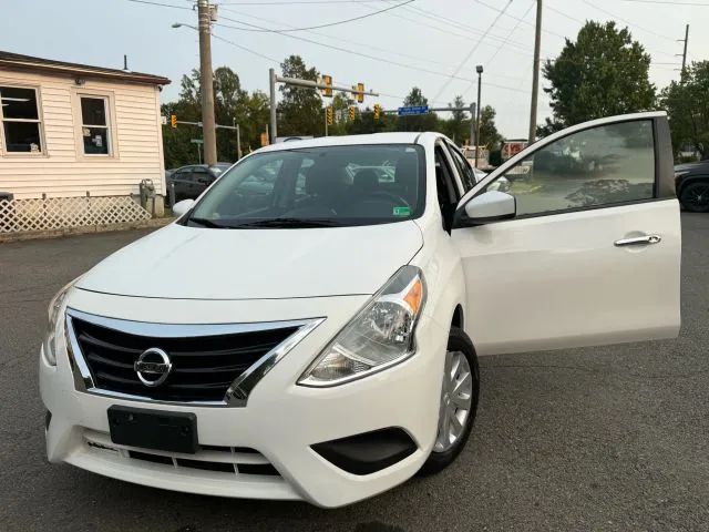 2019 Nissan Versa Sedan SV