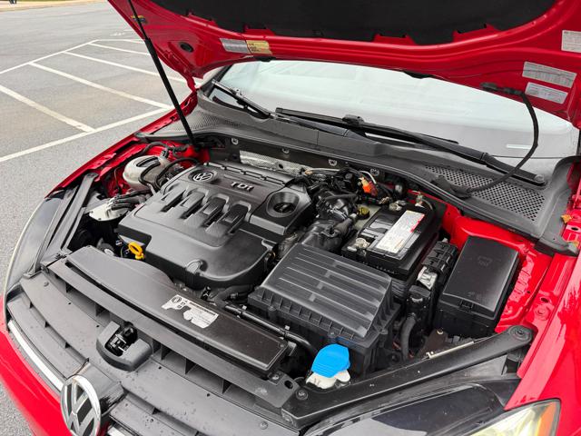 2015 Volkswagen Golf TDI SE