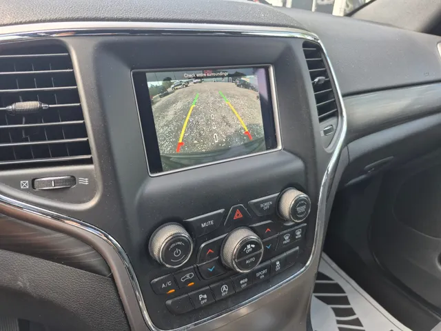 2020 Jeep Grand Cherokee Laredo E - Photo 17