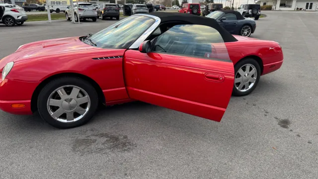 2002 Ford Thunderbird Premium