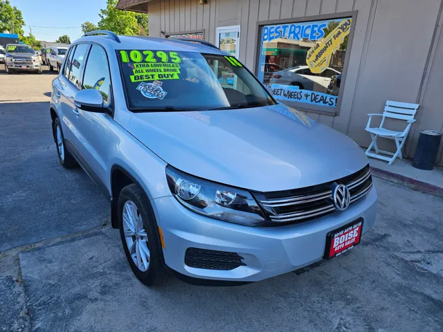 2018 Volkswagen Tiguan Limited 2.0T 4Motion's photo