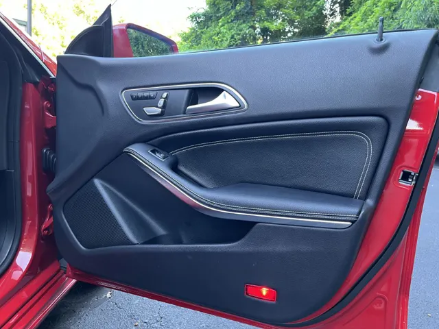 2019 Mercedes-Benz CLA CLA250 - Photo 18