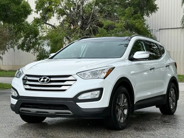 2016 Hyundai Santa Fe Sport FWD photo