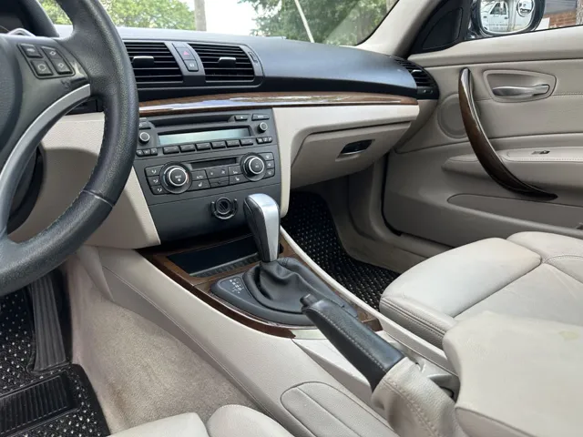 2011 Bmw 128i 1-Series photo 9