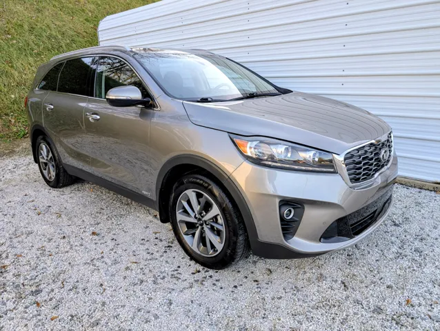 2019 Kia Sorento EX's photo