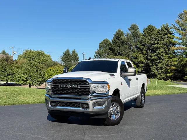 2023 Ram 2500 Tradesman 4WD photo