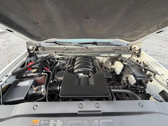 2015 GMC Sierra 1500 Base Short Box 4WD