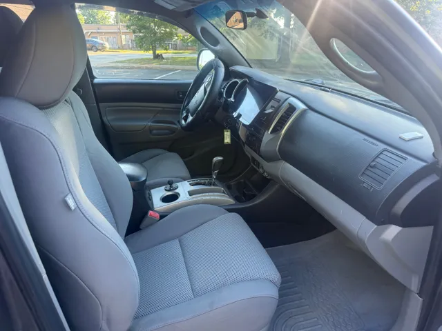 2015 Toyota Tacoma TRD Pro - Photo 10