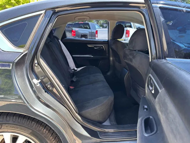 2014 Nissan Altima S - Photo 24