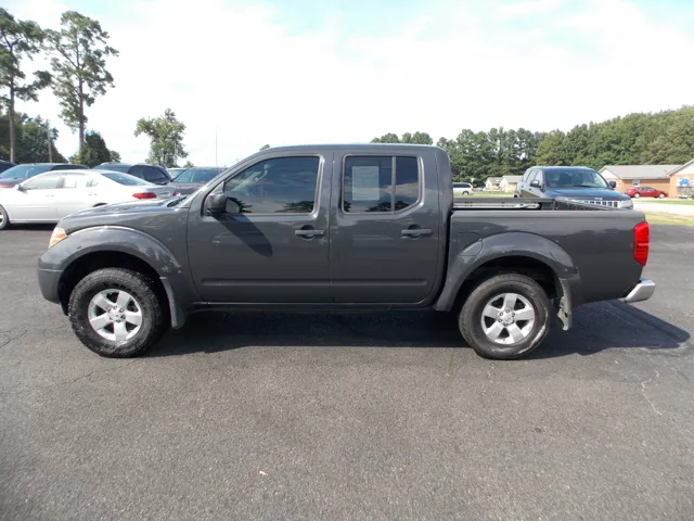 2012 Nissan Frontier SV