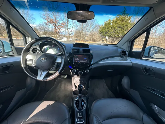 2016 Chevrolet Spark 2LT - Photo 10