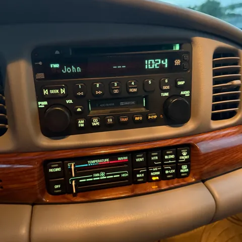 2002 Buick LeSabre Custom - Photo 16