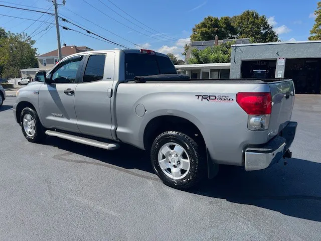 2008 Toyota Tundra SR5 photo 3