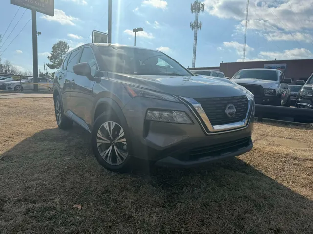2023 Nissan Rogue SV FWD's photo