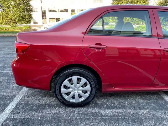 2013 Toyota Corolla L - Photo 28