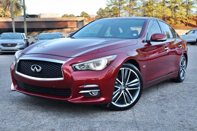 2016 INFINITI Q50