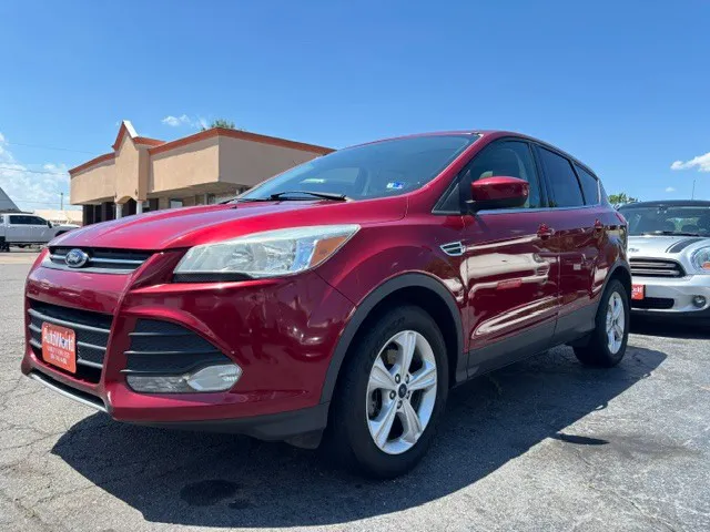 2015 Ford Escape SE's photo