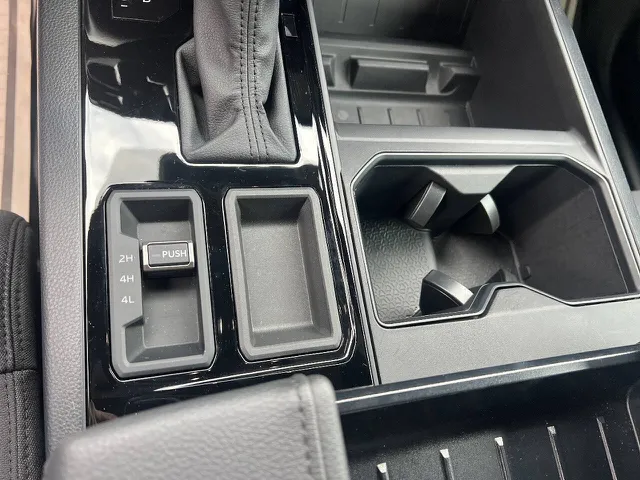 2025 Toyota Tundra SR - Photo 19