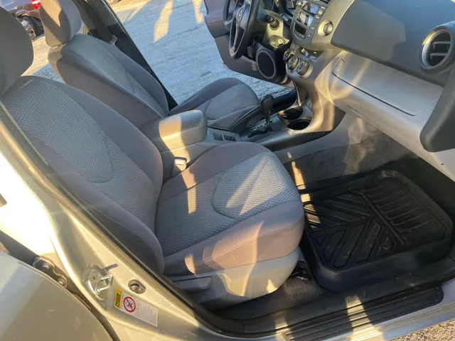 2008 Toyota RAV4 Base - Photo 20