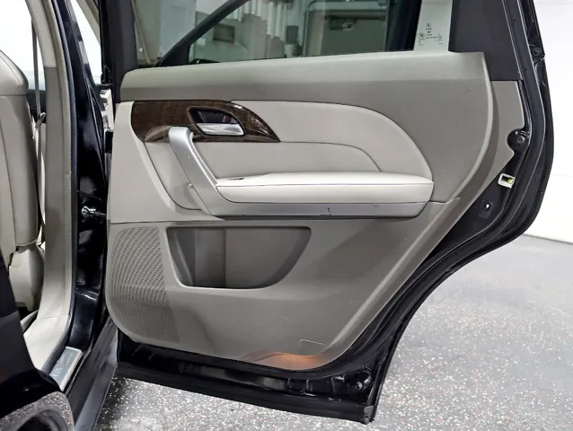 2013 Acura MDX Base photo 28