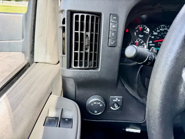 2020 Chevrolet Express Cargo Work Van - Photo 20