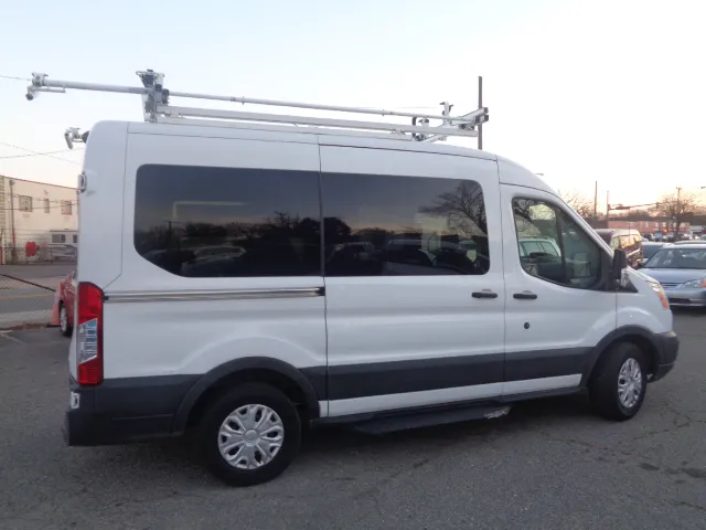 2019 Ford Transit Passenger Van XLT - Photo 11
