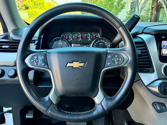 2015 Chevrolet Suburban LT - Photo 25