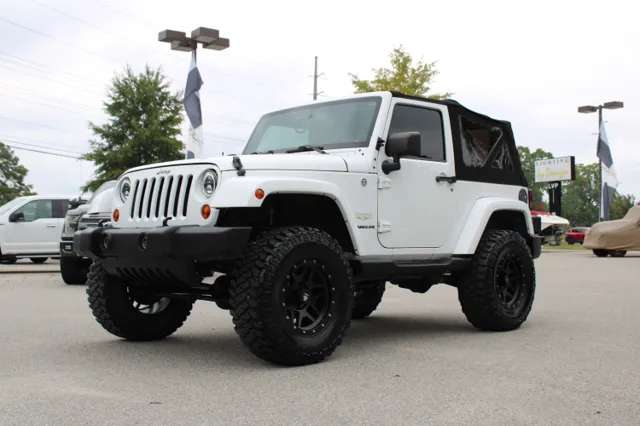 2013 Jeep Wrangler Sahara
