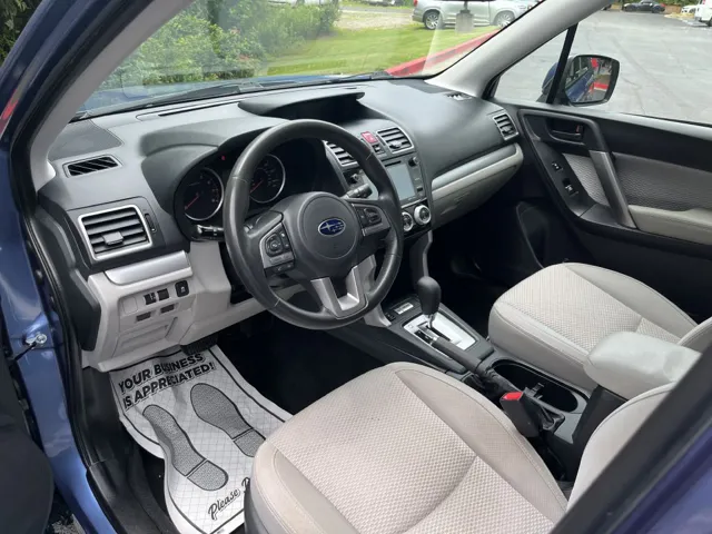 2017 Subaru Forester Premium - Photo 10
