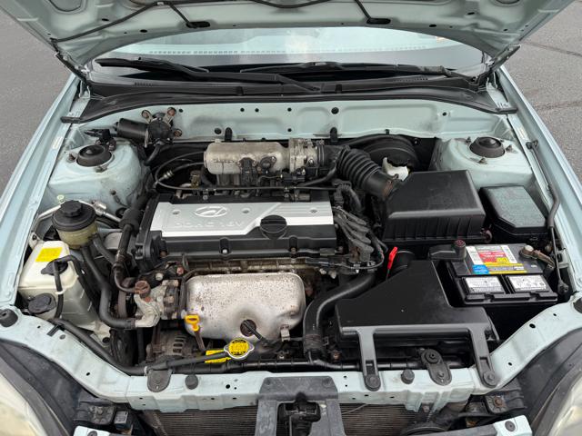 2005 Hyundai Accent GLS 4-Door