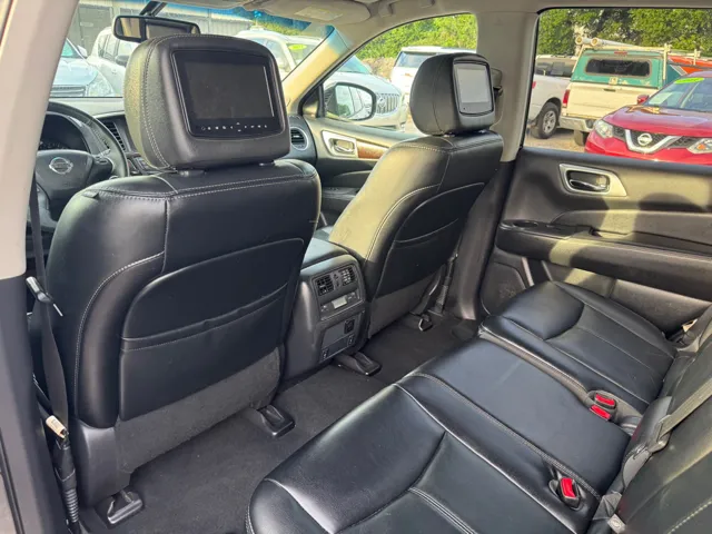2015 Nissan Pathfinder SL - Photo 11