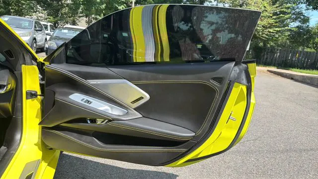 2021 Chevrolet Corvette 3LT - Photo 25