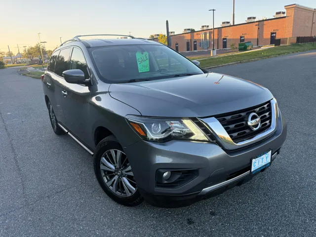 2020 Nissan Pathfinder