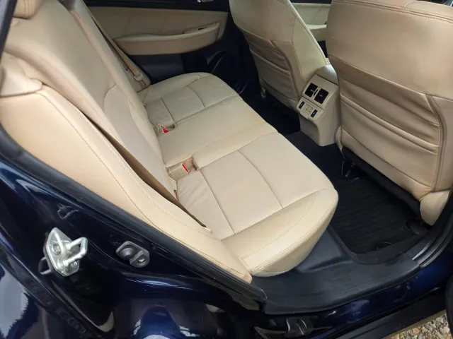 2018 Subaru Outback Limited - Photo 8