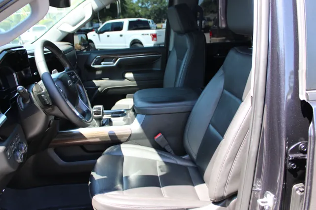 2024 Chevrolet Silverado 1500 RST - Photo 19
