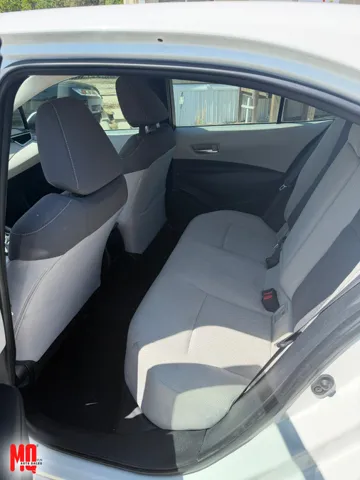 2020 Toyota Corolla LE - Photo 13