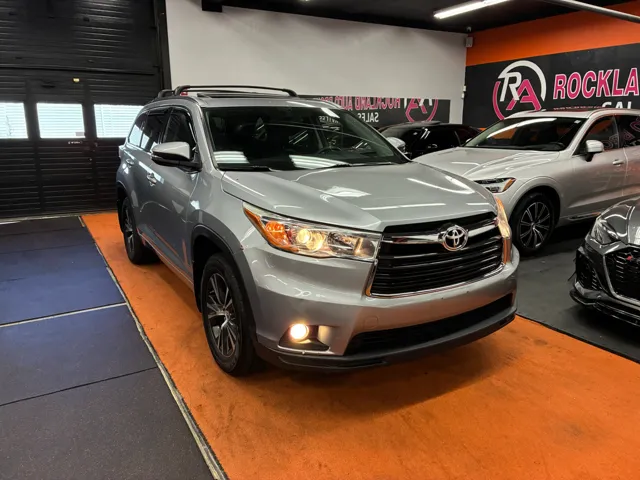 2016 Toyota Highlander