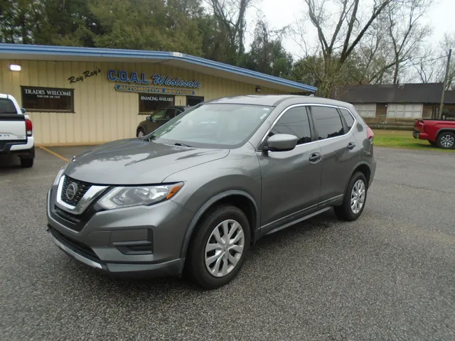 2018 Nissan Rogue S's photo