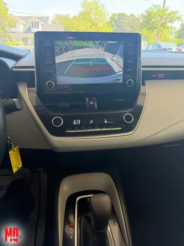 2020 Toyota Corolla LE - Photo 12