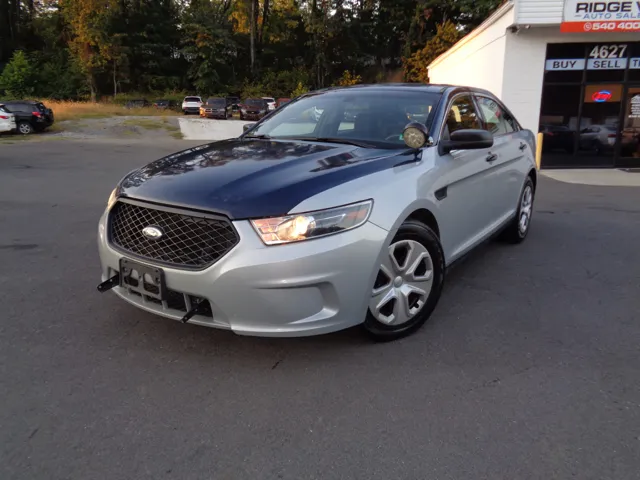 2016 Ford Taurus's photo