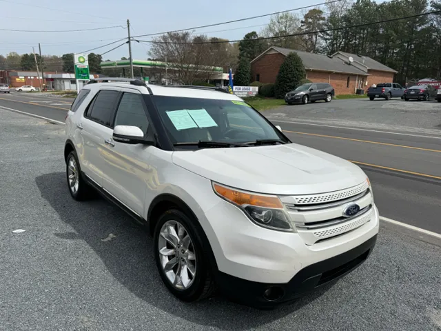 2014 Ford Explorer Limited's photo