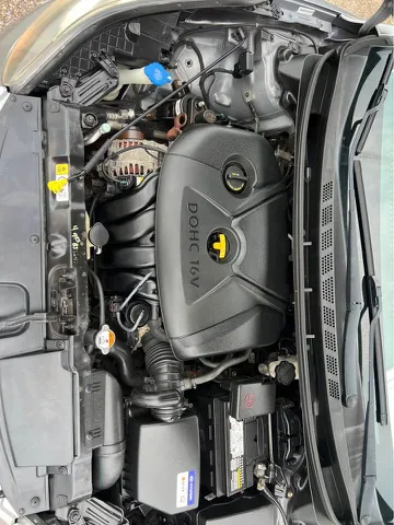 2013 Hyundai Elantra Limited - Photo 13