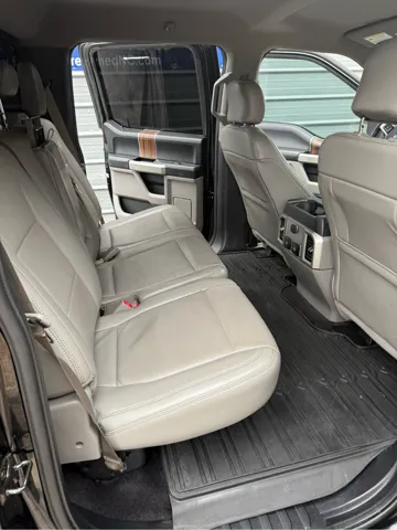 2017 Ford F-150 Lariat - Photo 4