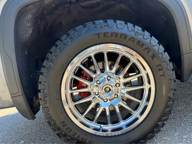 2020 GMC Sierra 1500 SLT - Photo 8